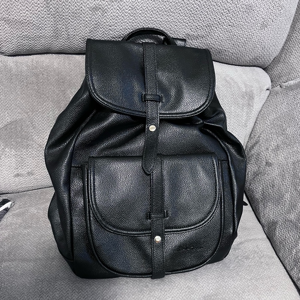 NWT - Backpack Purse, Large Travel or School Bag - Picture 3 of 7